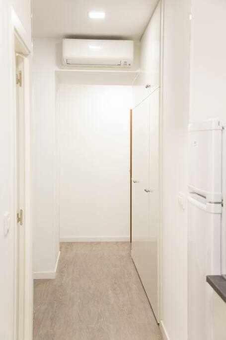 Comodo Y Agradable Estudio En Madrid Centro A2 Kültér fotó